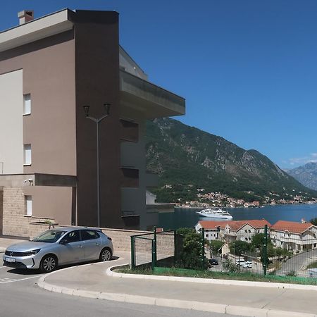 Cozy Nest, 350M To Beach, Free Parking, Wi-Fi Kotor Eksteriør bilde