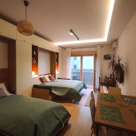 Cozy Nest, 350M To Beach, Free Parking, Wi-Fi Kotor Eksteriør bilde