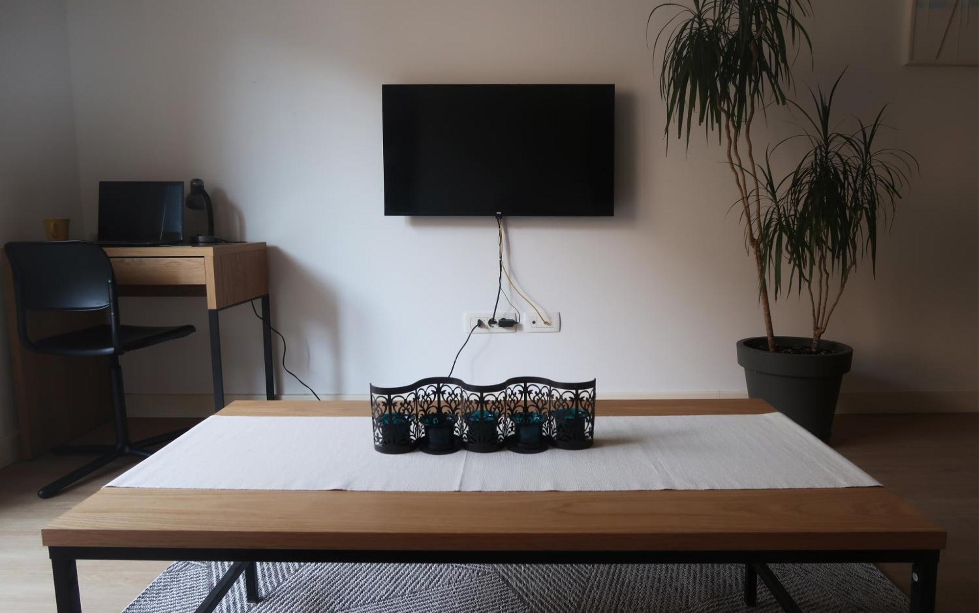 Cozy Nest, 350M To Beach, Free Parking, Wi-Fi Kotor Eksteriør bilde
