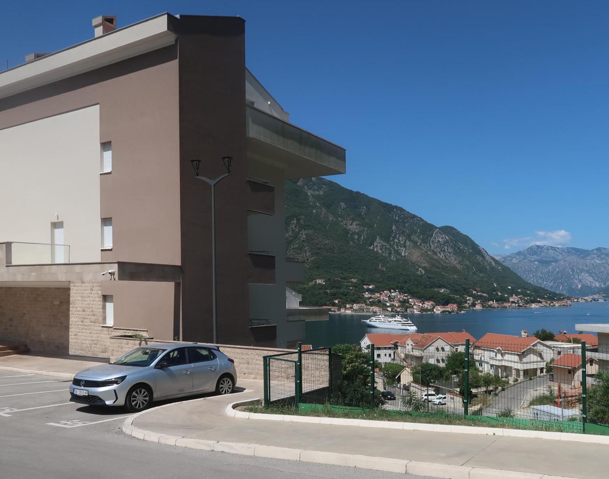 Cozy Nest, 350M To Beach, Free Parking, Wi-Fi Kotor Eksteriør bilde