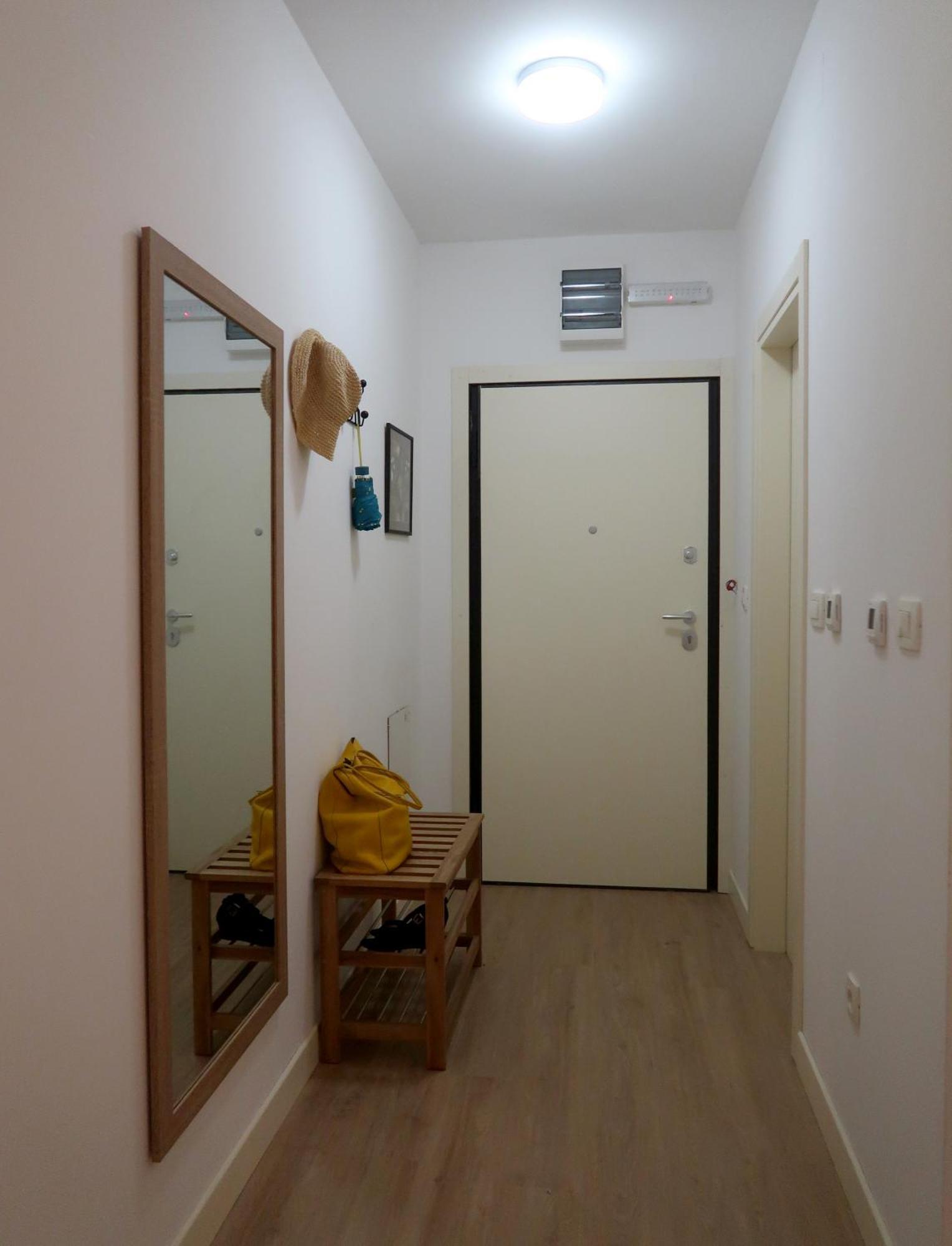 Cozy Nest, 350M To Beach, Free Parking, Wi-Fi Kotor Eksteriør bilde